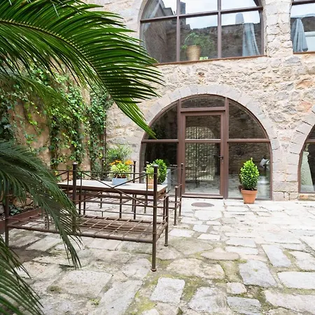 Bravissimo Palau Dels Alemanys, Els Festejadors Girona